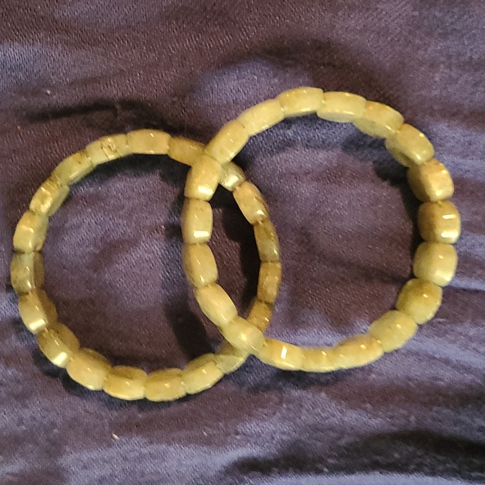 Labradorite soft bangle - Picture 3 of 3